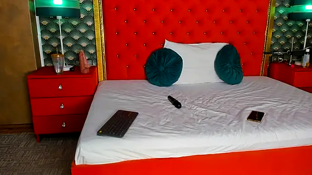 VallerieJones online show from September 2025 10:01:02 PM