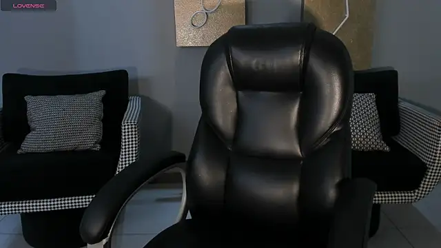 JadeEvansX online show from April 2026 08:07:02 PM