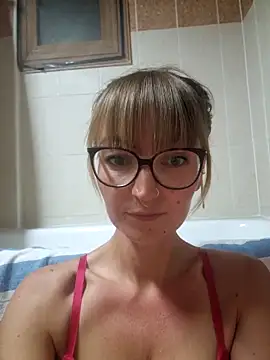 MissMialicious online show from March 2025 03:17:02 PM