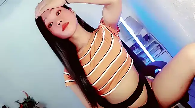 Snapshot of amomentoflust69 chatting on January 2025 04:14:02 AM amomentoflust69 online show from January 2025 04:14:02 AM