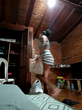 Bigassmommy x online show from October 2025 03:36:01 PM