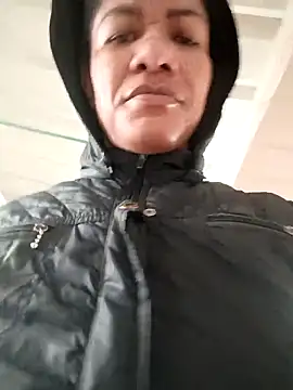 Bigassmommy x online show from March 2026 01:33:01 PM