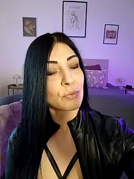 Snapshot of AryaSummersReal chatting on March 2025 08:23:02 AM AryaSummersReal online show from March 2025 08:23:02 AM