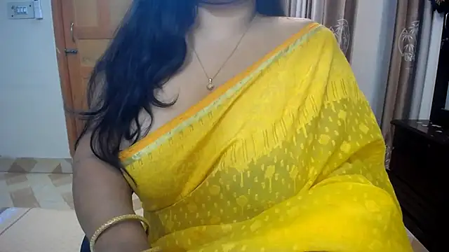 lady maeda  online show from December 2024 07:15:02 PM