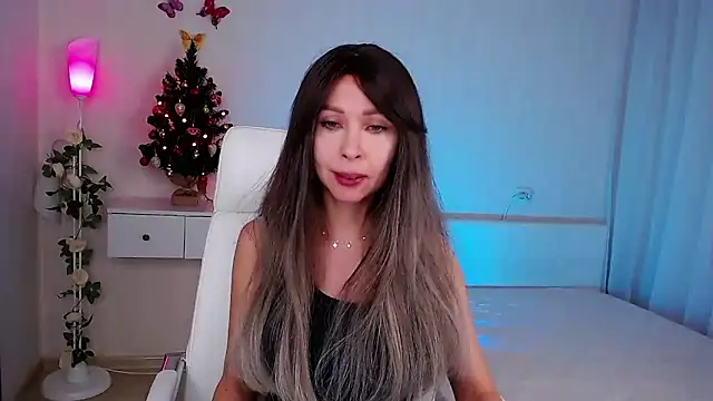 wendifoste online show from December 2025 07:00:01 PM