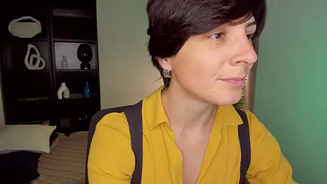 Snapshot of LorenDaze chatting on October 2025 02:42:02 PM LorenDaze online show from October 2025 02:42:02 PM