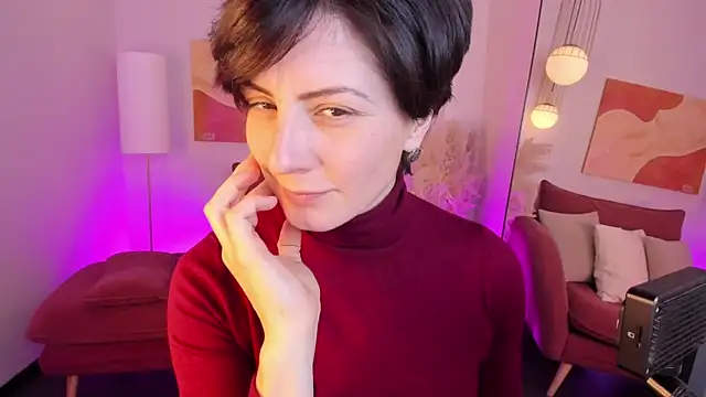 Snapshot of LorenDaze chatting on November 2025 06:35:02 AM LorenDaze online show from November 2025 06:35:02 AM