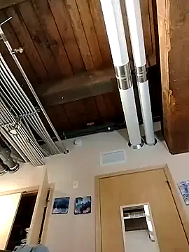 eatmeplease44 online show from March 2026 10:27:01 PM