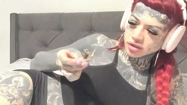 tamarapervert online show from February 2026 10:54:01 PM