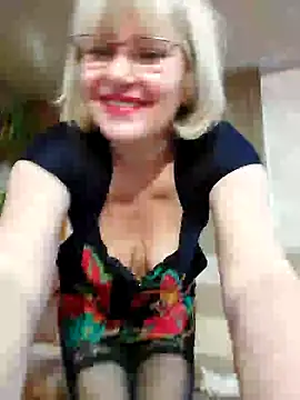 Snapshot of IrmaRose chatting on February 2025 01:46:02 PM IrmaRose online show from February 2025 01:46:02 PM