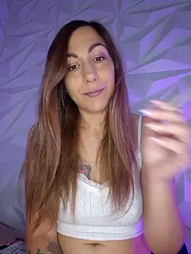 Lola-Roxx online show from May 2026 11:17:01 AM
