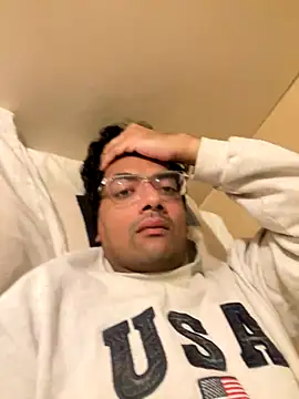 Snapshot of BritKink chatting on November 2025 12:16:02 AM BritKink online show from November 2025 12:16:02 AM