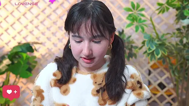 Snapshot of Pinkie_Princes chatting on October 2025 05:35:02 AM Pinkie Princes online show from October 2025 05:35:02 AM