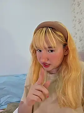 Pinkie Princes online show from December 2025 09:00:02 PM