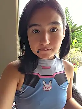 Pinkie Princes online show from July 2026 04:53:02 PM