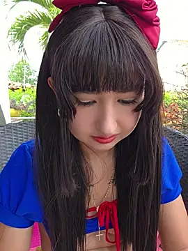 Pinkie Princes online show from July 2026 10:02:02 PM