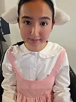 Pinkie Princes online show from July 2026 02:48:01 PM