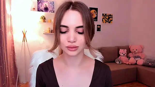 aPieceOfJoy online show from March 2025 11:38:01 PM