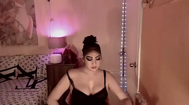 Snapshot of Biancafoxie chatting on March 2025 03:19:01 AM Biancafoxie online show from March 2025 03:19:01 AM