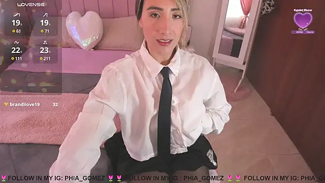 whitneyhot online show from December 2024 12:25:02 PM