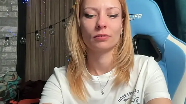 karo123421 online show from February 2026 09:43:01 PM