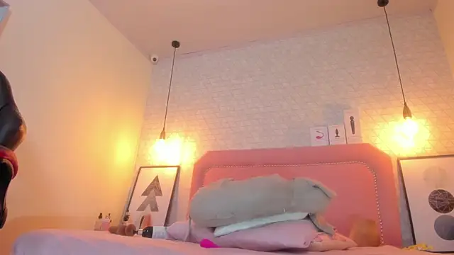 KEIMIRICCI online show from February 2025 09:43:02 AM