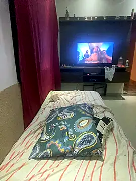 Snapshot of iarinhalatina chatting on November 2025 11:38:02 PM iarinhalatina online show from November 2025 11:38:02 PM