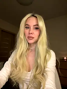 xDinnax online show from October 2025 12:50:02 PM