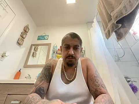 Vision1285 online show from October 2025 05:00:01 PM