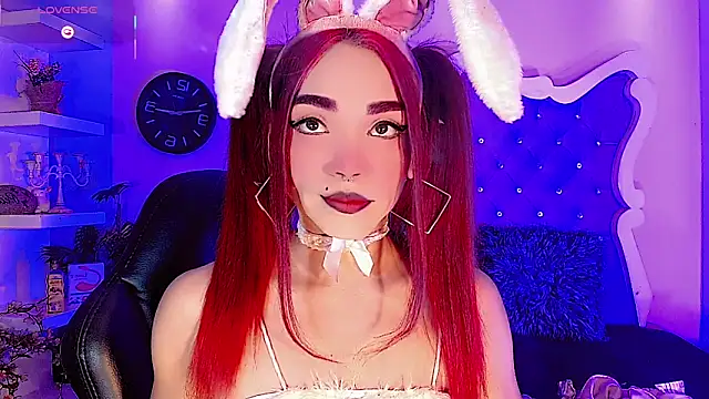 LeyXandrabraz online show from April 2026 08:50:01 PM