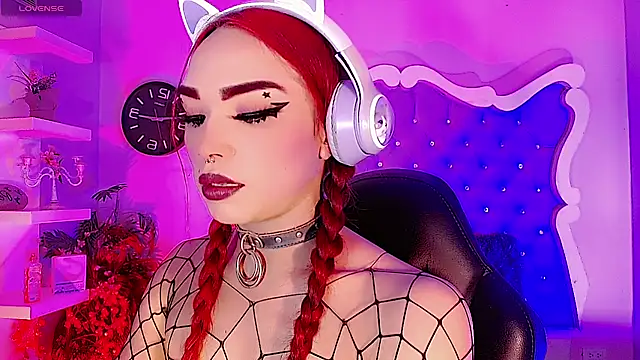 LeyXandrabraz online show from April 2026 08:12:02 PM