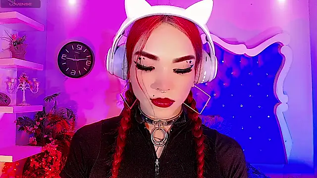 LeyXandrabraz online show from April 2026 02:51:02 AM