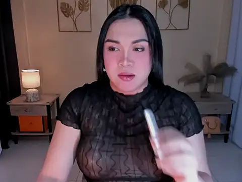 MaxeneCullens online show from December 2025 02:39:01 AM