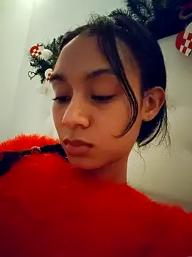 Leaberry online show from December 2025 11:56:02 PM