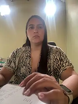 kendall 52 online show from January 2026 04:20:01 PM