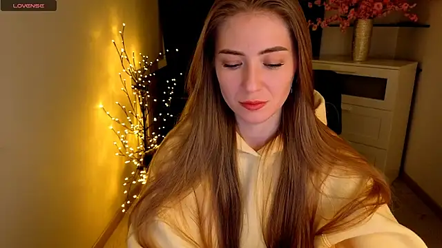 Adelyna Bird online show from April 2026 07:09:01 AM