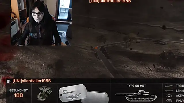 Snapshot of _Davine_ chatting on November 2025 02:48:02 PM Davine online show from November 2025 02:48:02 PM