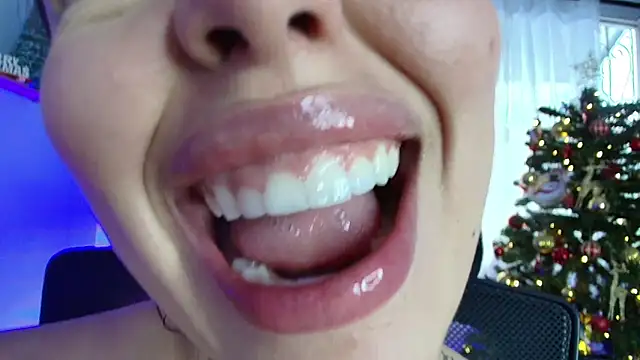 lisbet21x online show from December 2024 10:02:02 PM