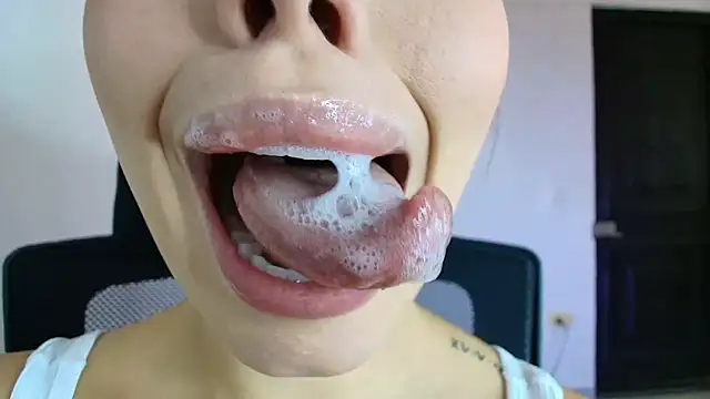 lisbet21x online show from September 2025 03:06:02 PM