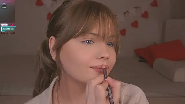 missbeatriss online show from February 2026 02:23:01 PM