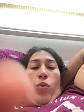 andreaisis2 online show from December 2024 08:47:02 PM