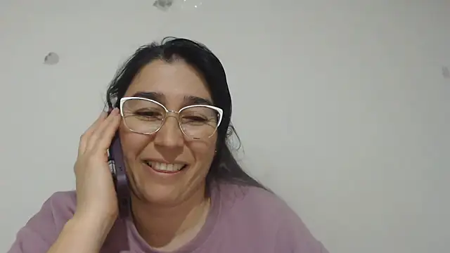 Snapshot of andreaisis2 chatting on June 2026 02:42:02 AM andreaisis2 online show from June 2026 02:42:02 AM