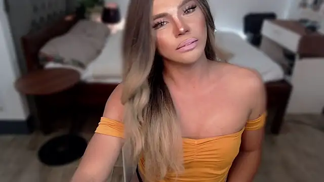 liaa lurrecams online show from April 2026 01:02:02 PM