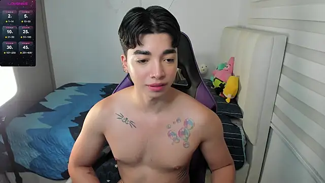 santy7v7 online show from October 2025 12:25:02 PM