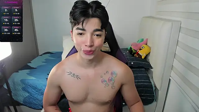 santy7v7 online show from October 2025 01:34:01 PM