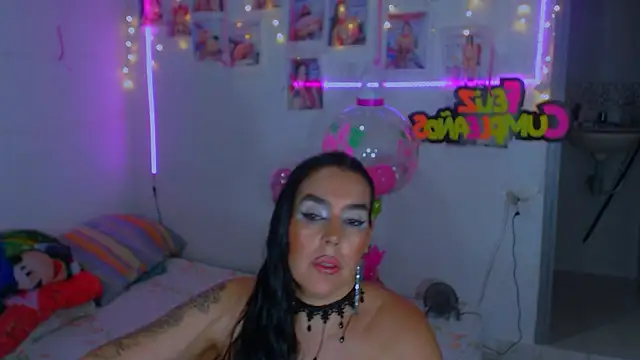 sweet vanessa 22 online show from December 2024 03:58:01 AM
