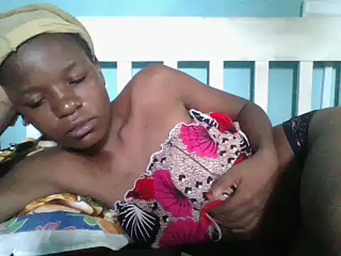 sweetchic  online show from February 2025 01:39:01 PM