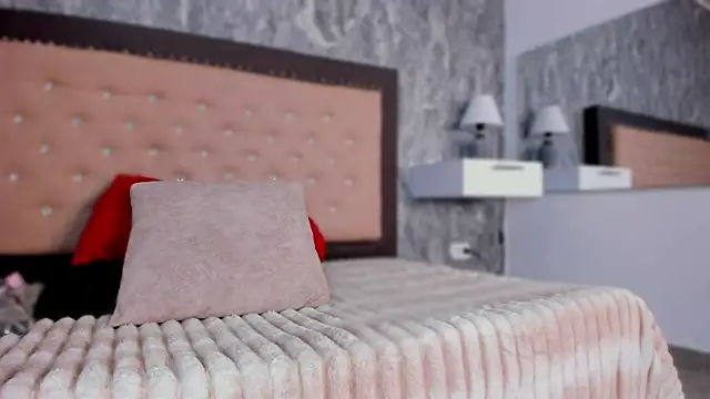 Lia sarahi online show from September 2025 11:32:02 AM