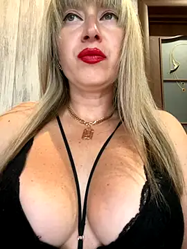 Kittenforyou online show from September 2025 12:21:02 PM