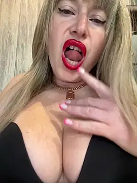 Kittenforyou online show from April 2026 12:30:01 PM